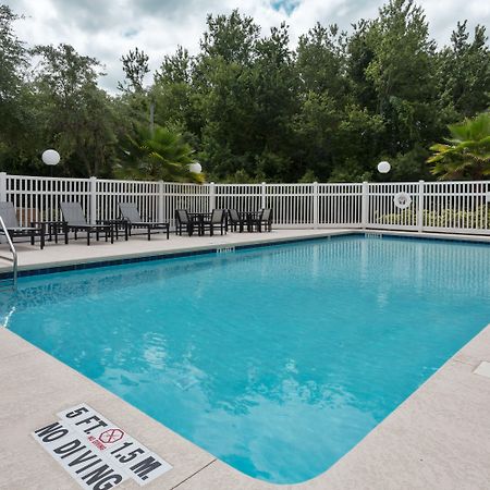 Holiday Inn Express & Suites Plant City, An Ihg Hotel Exterior photo